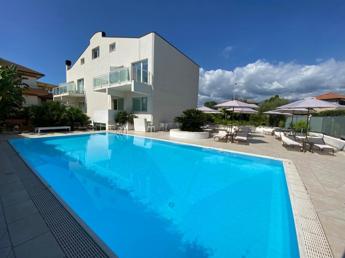 Path House - Etna & Sea View Aparthotel Riposto ภายนอก รูปภาพ