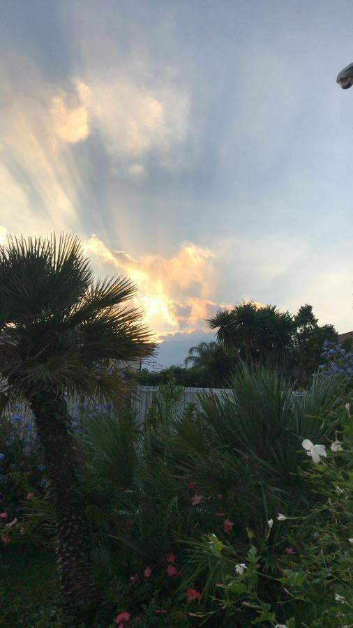 Path House - Etna & Sea View Aparthotel Riposto ภายนอก รูปภาพ
